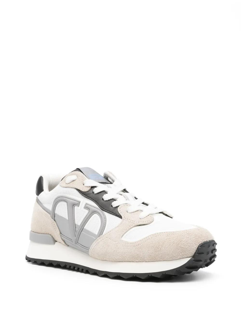 VLogo Pace low-top sneakers Product Image