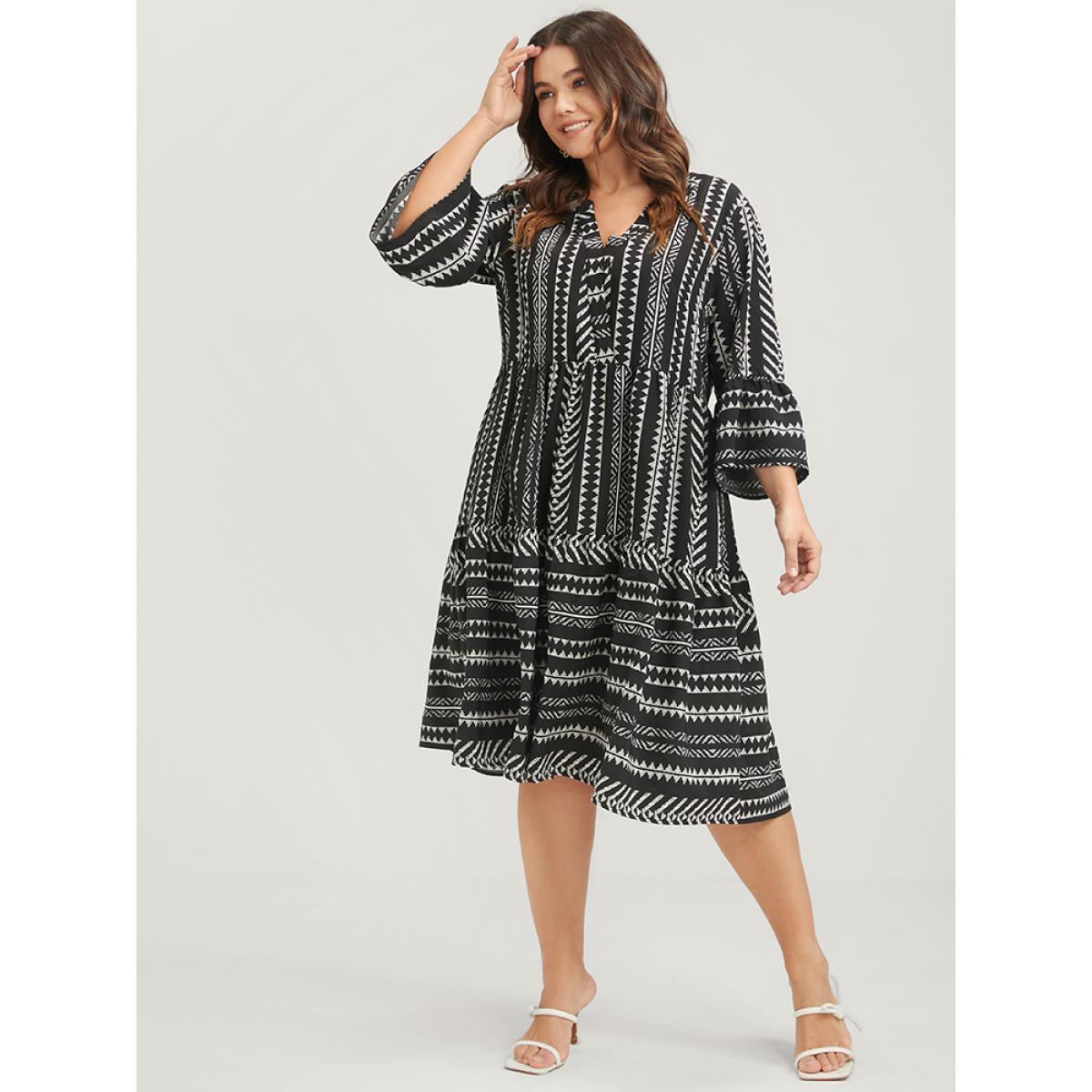 Plus Size Bloom Dress -Geometric Pocket Ruffles V Neck Knee Dress Black Women Vacation Pocket V-neck Elbow-length sleeve Curvy Knee Dress BloomChic 14-16/1X Product Image