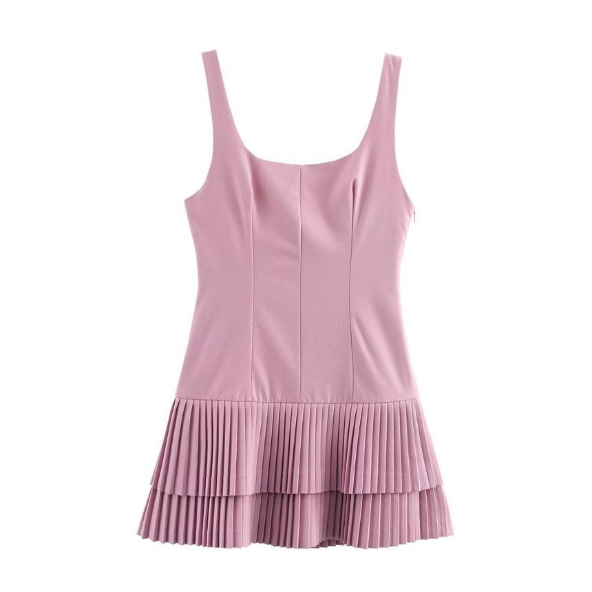 Sleeveless Scoop Neck Plain Accordion Pleated Tiered Romper Product Image