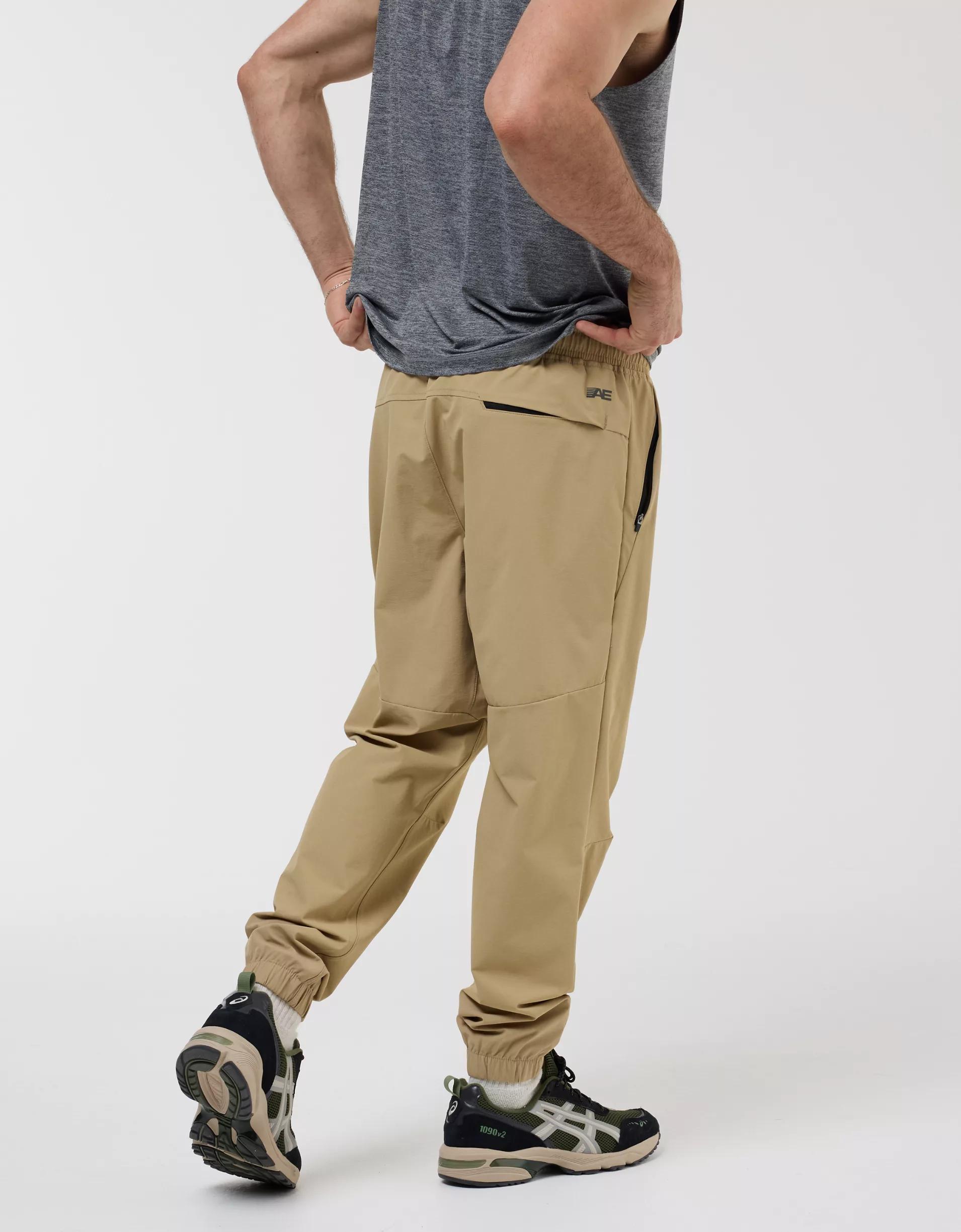 AE 24/7 Tech Jogger Product Image