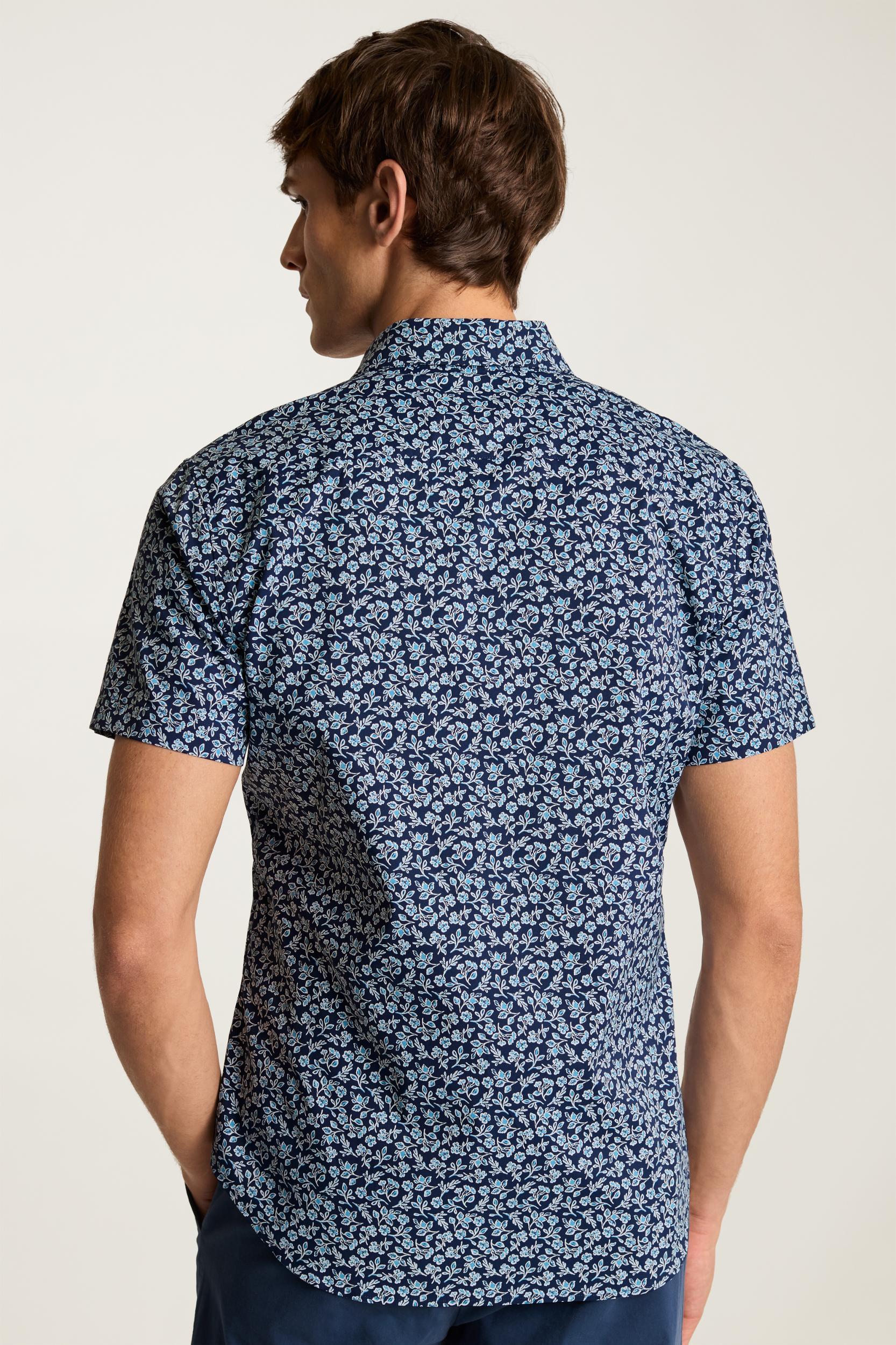 Tech Short Sleeve Shirt Product Image