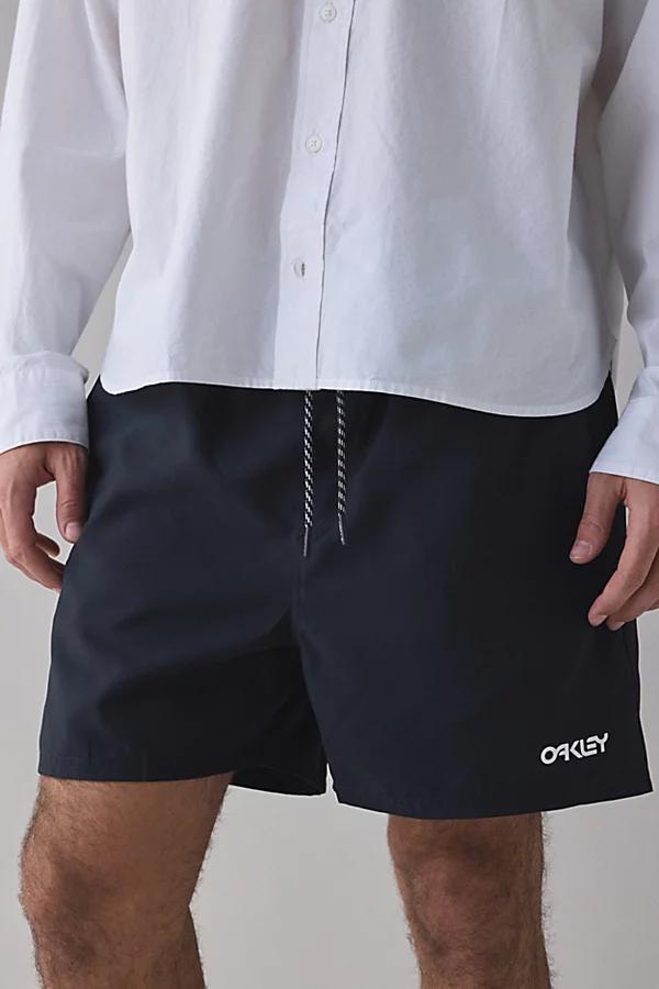 Oakley Mens Beach Volley 16 Beachshort Product Image