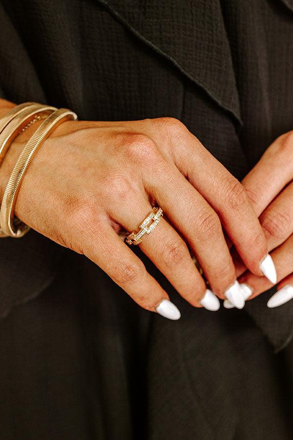 Love Link Ring in Gold Product Image