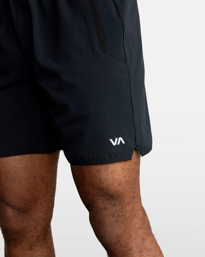Yogger Stretch 17" Short Product Image