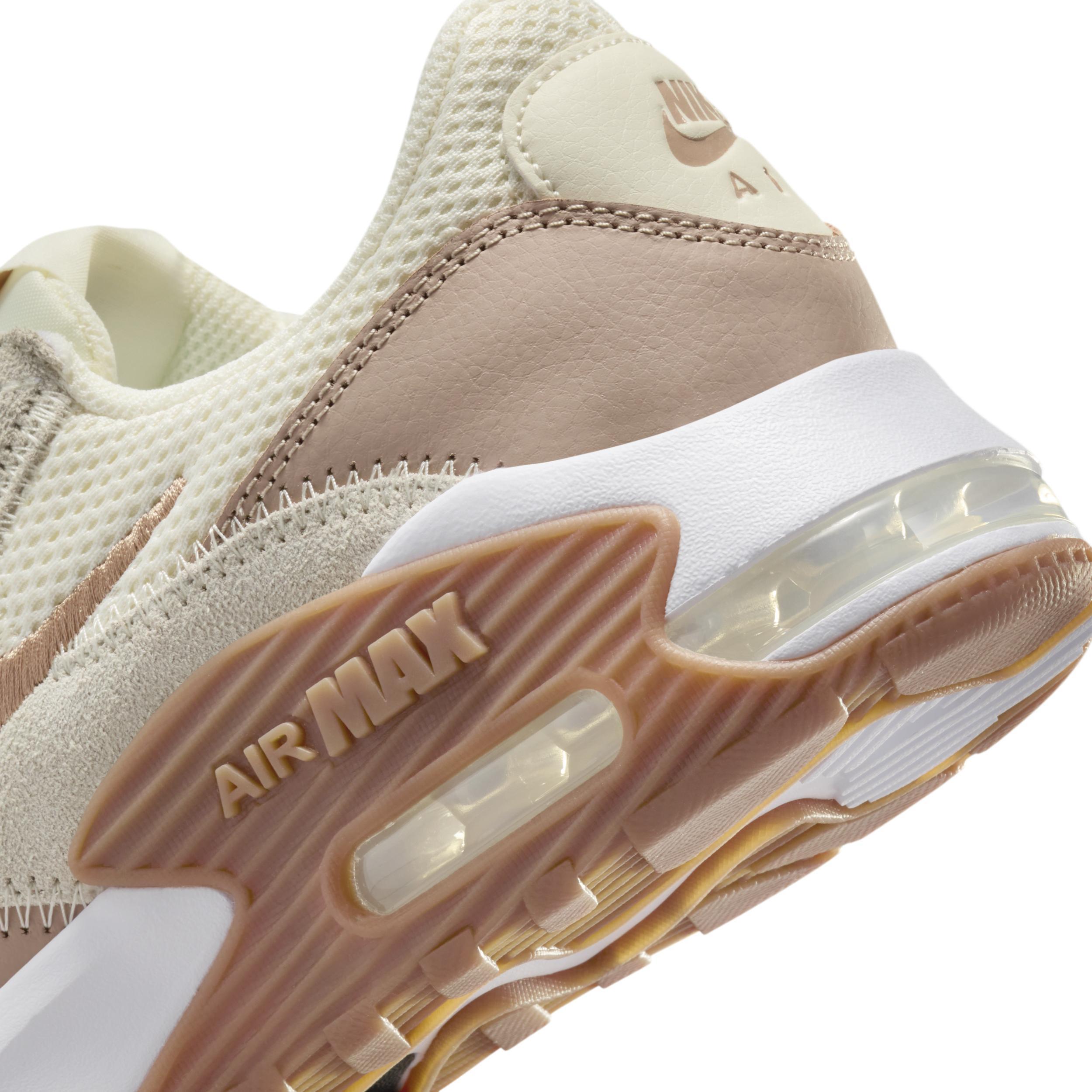 Nike Womens Air Max Excee Shoes Product Image