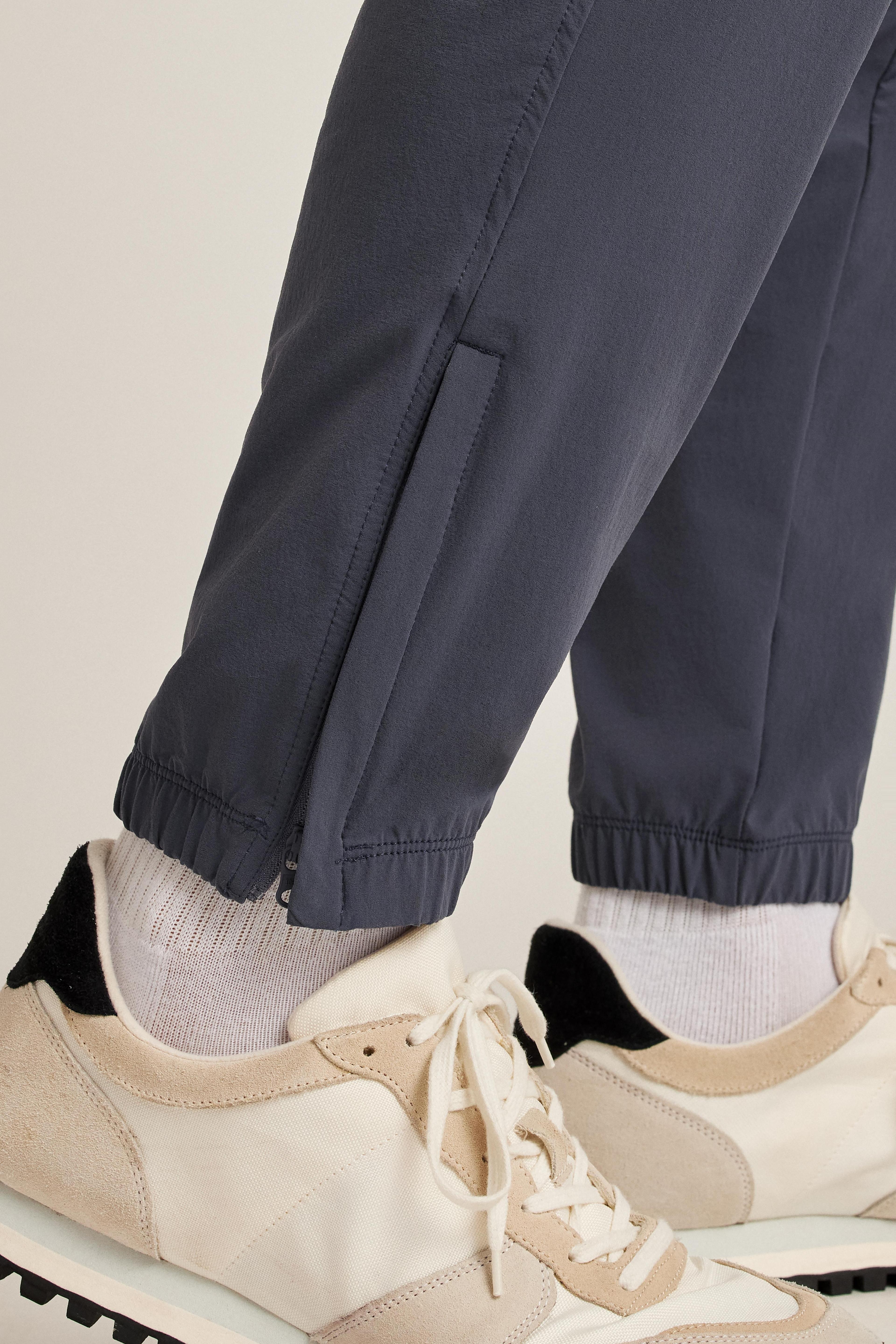 The Crossover Jogger Product Image