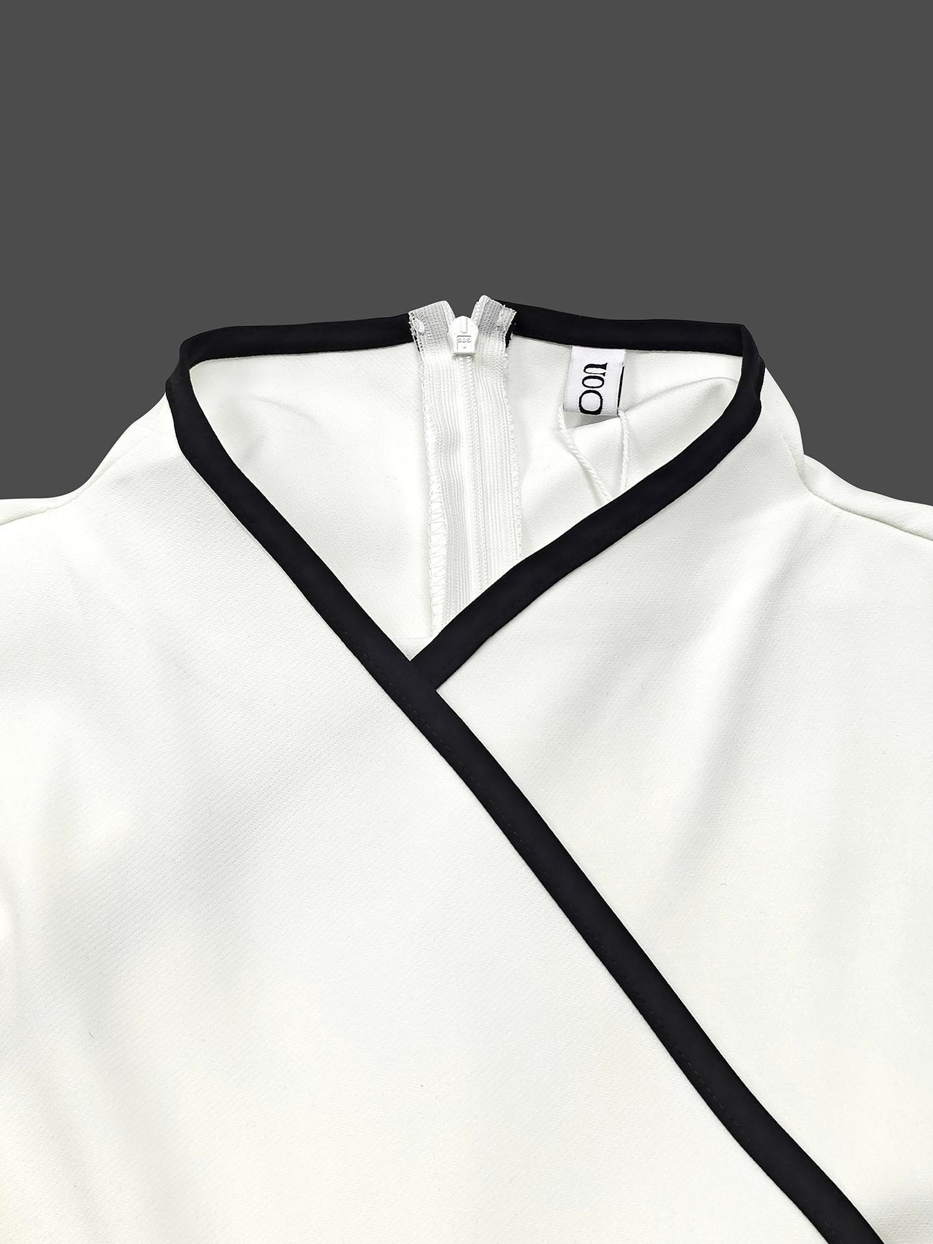 False Two Sleeveless Solid Color Midi Dresses Product Image