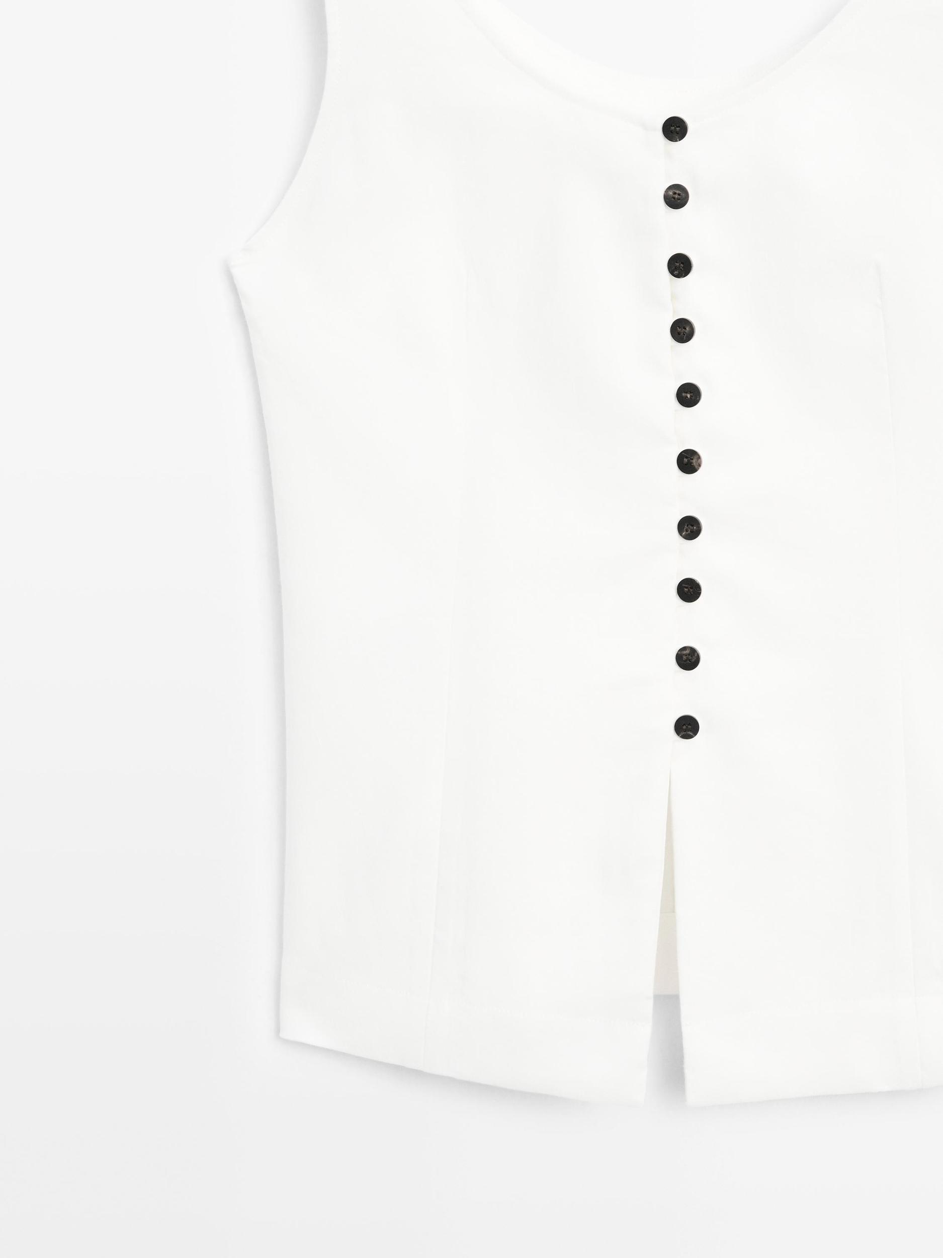 Linen blend top with buttons Product Image