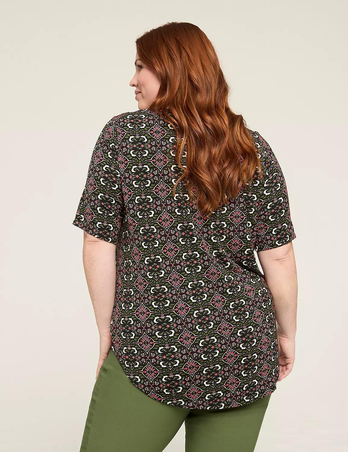 Perfect Sleeve V-Neck Curved-Hem Tee Product Image