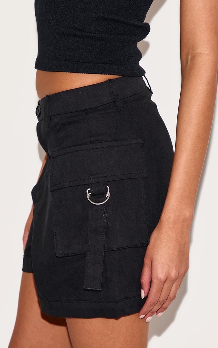 Black Woven Twill Pocket Detail Cargo Shorts Product Image