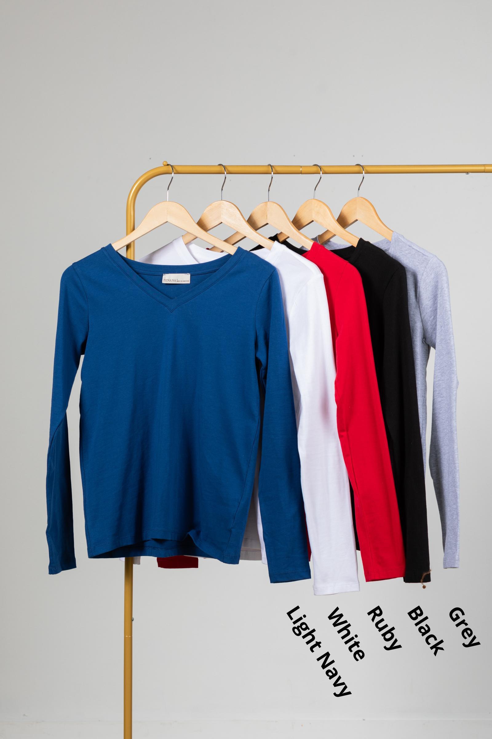 Cotton V-Neck Long Sleeve Knit Top Product Image