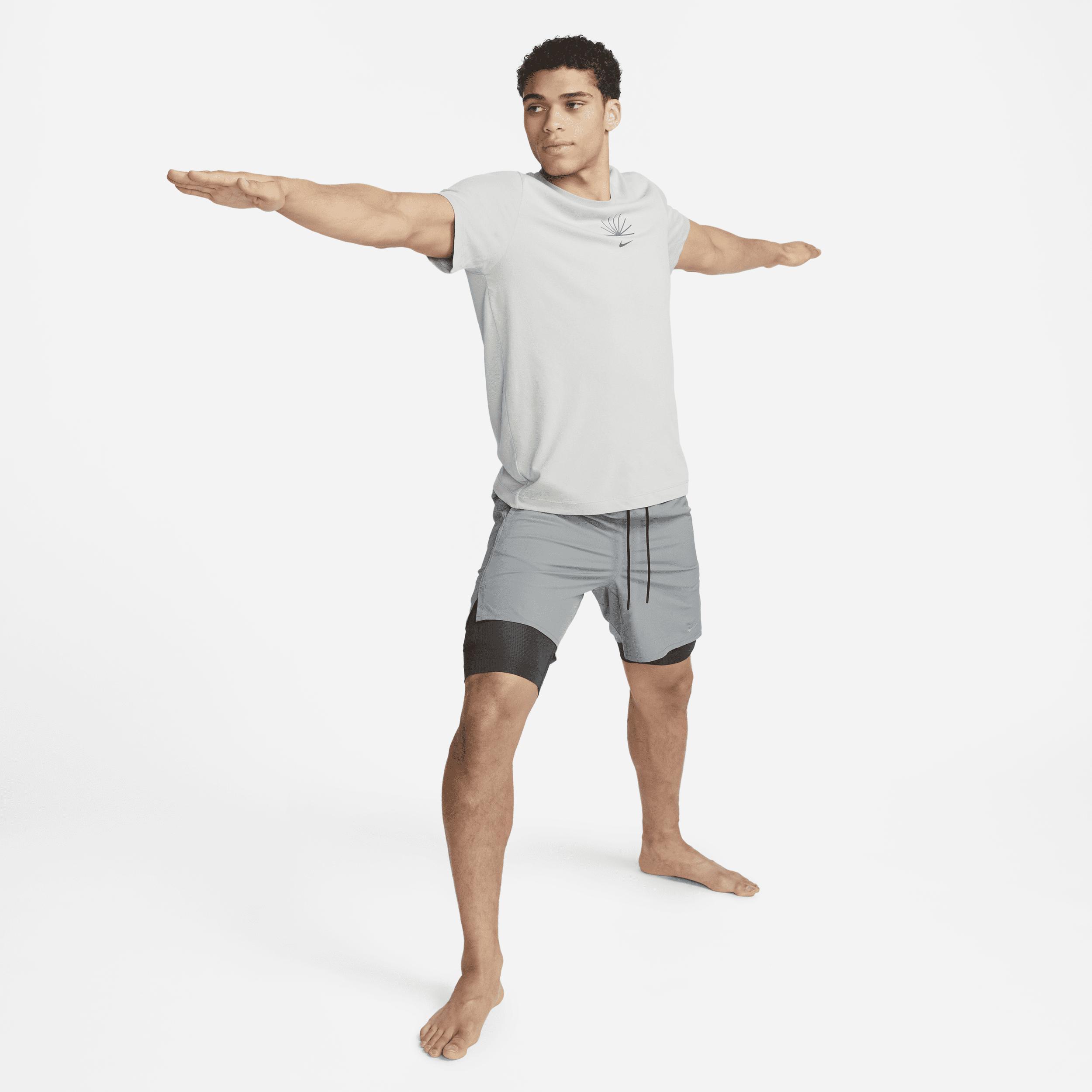 Nike Mens Unlimited Dri-FIT 7 2-in-1 Versatile Shorts | DV9334-084 Product Image