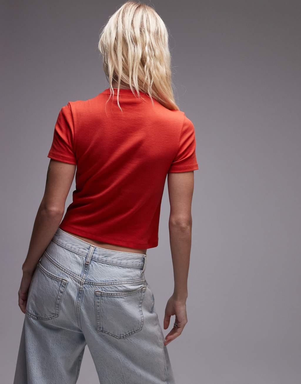 Topshop shrunken everyday tee in rust red  Product Image