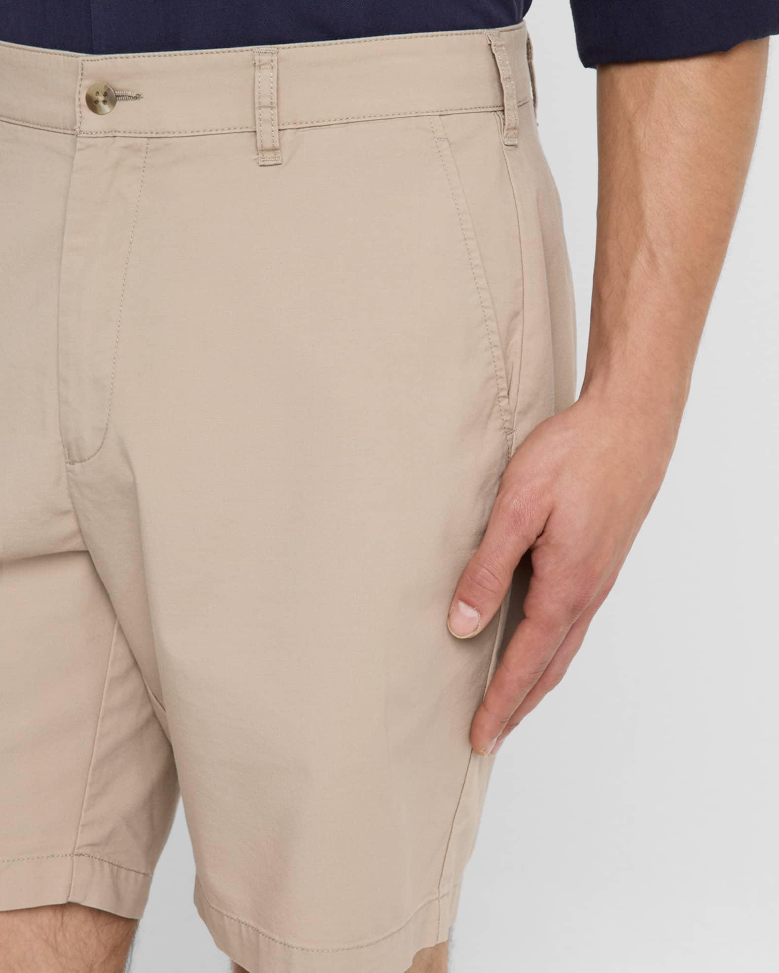 Men's Crown Comfort Flat-Front Shorts Product Image