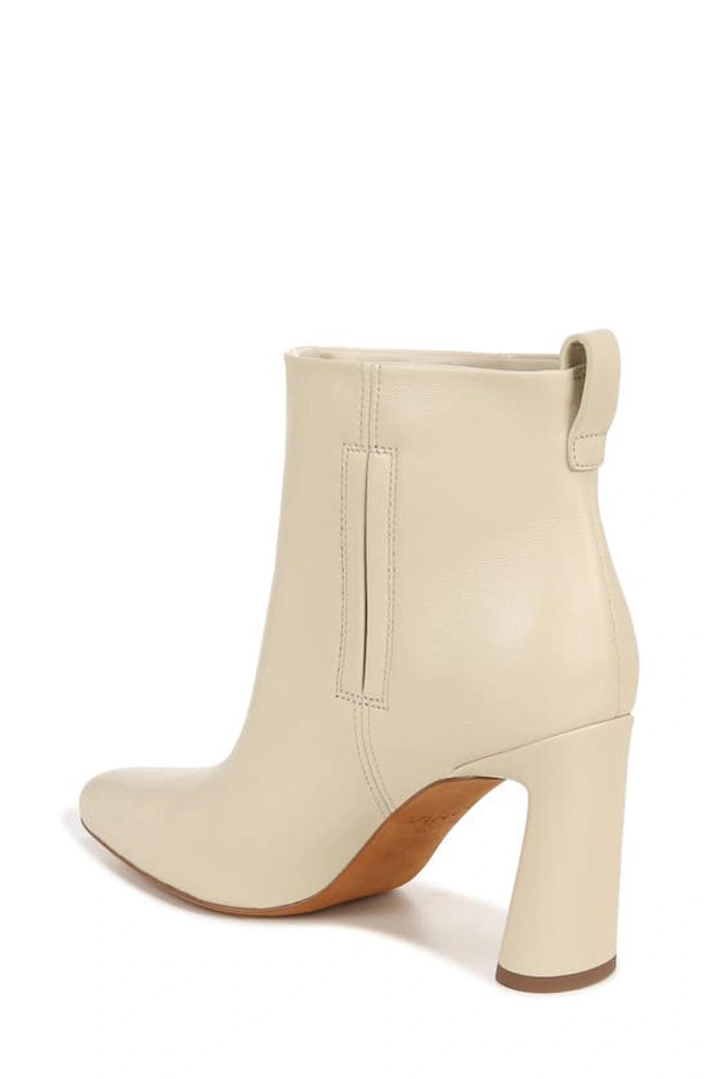 VINCE Hillside Leather Ankle Booties In Moonlight Product Image