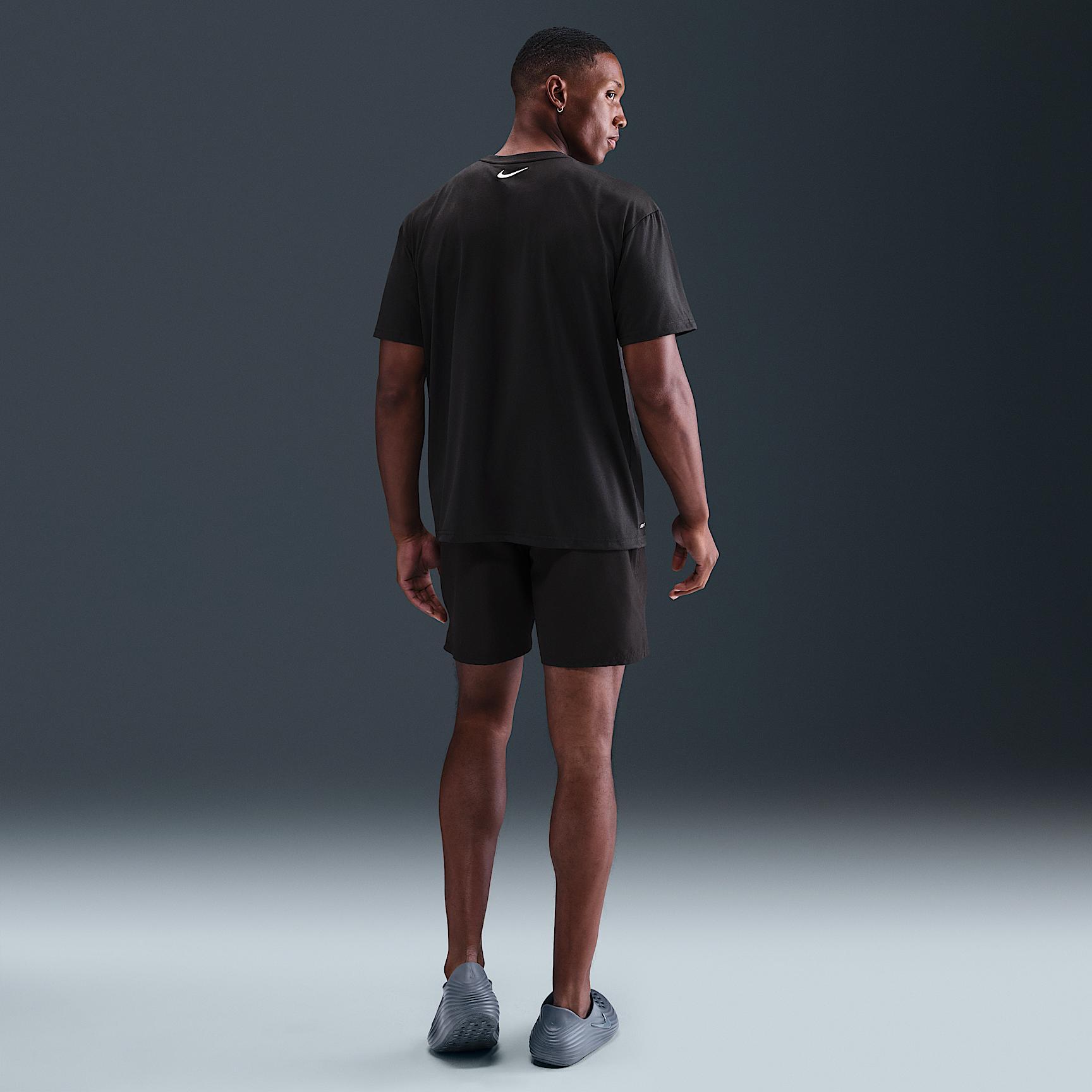 Nike Mens Swim Swoosh Hydroguard Short-Sleeve Top | NESSF524-001 Product Image