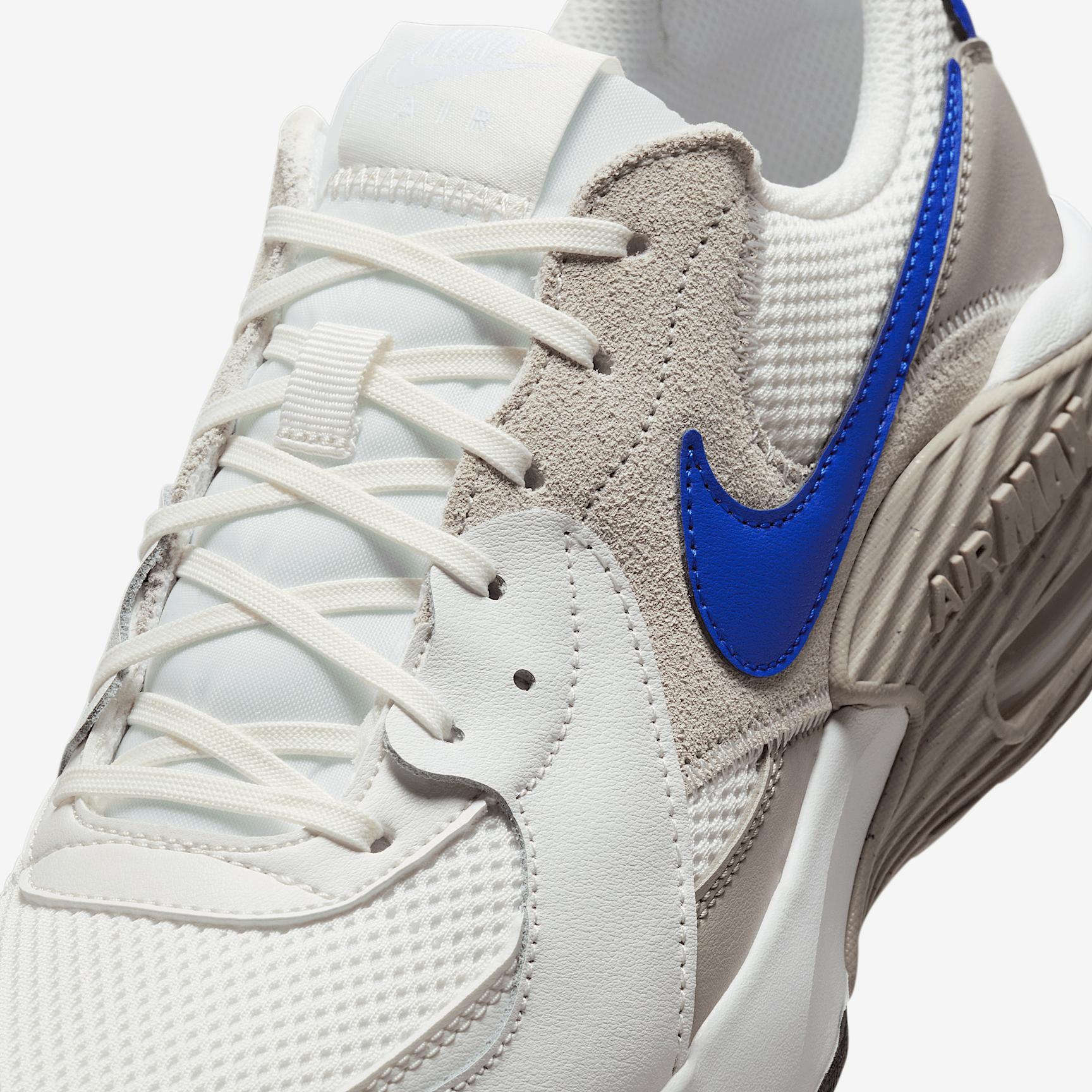Nike Men's Air Max Excee Shoes Product Image