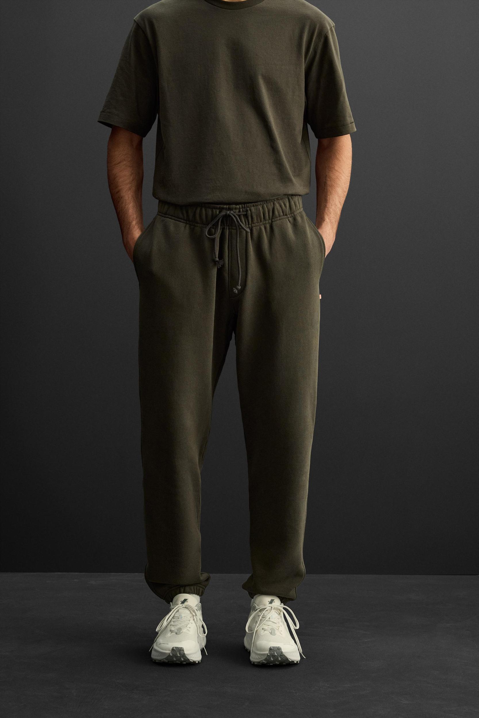 JOGGER PANTS Product Image