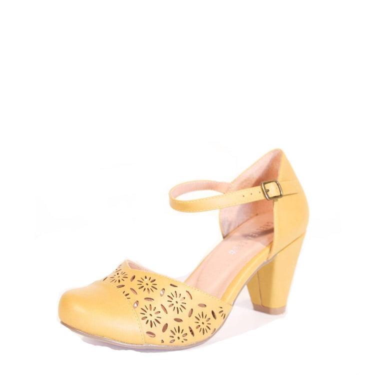 Morty Retro Heels Product Image
