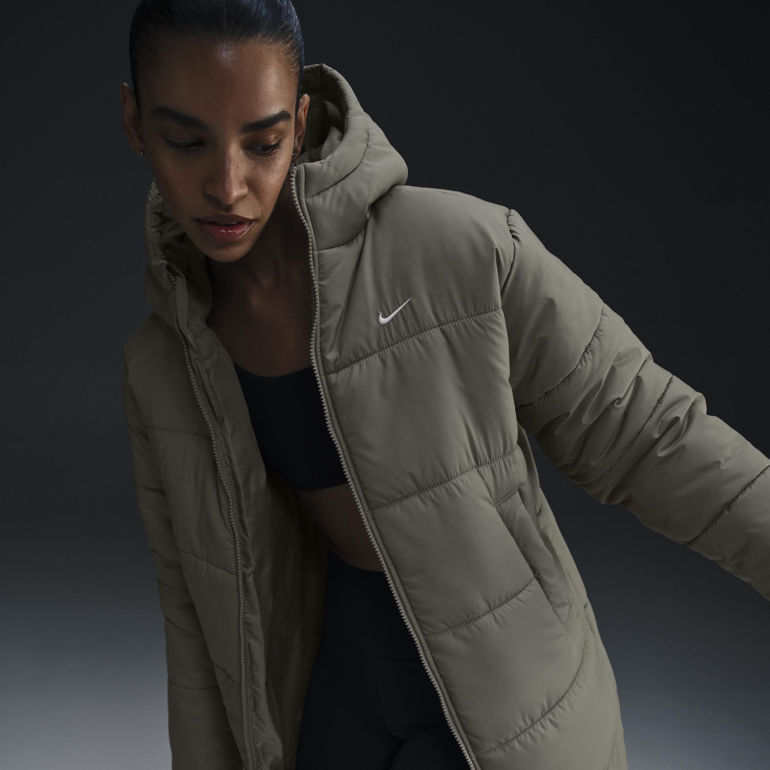 Women's Nike Sportswear Classic Puffer Therma-FIT Loose Parka Product Image