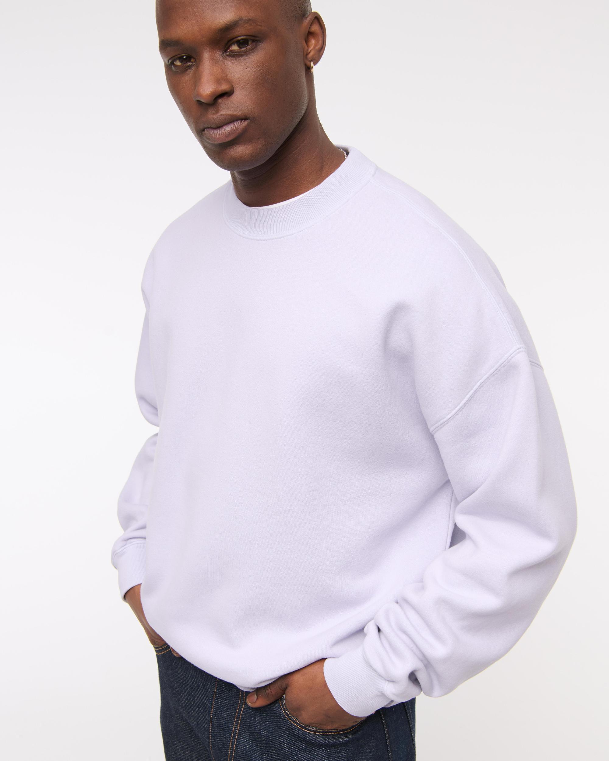 Essential Crew Sweatshirt Product Image