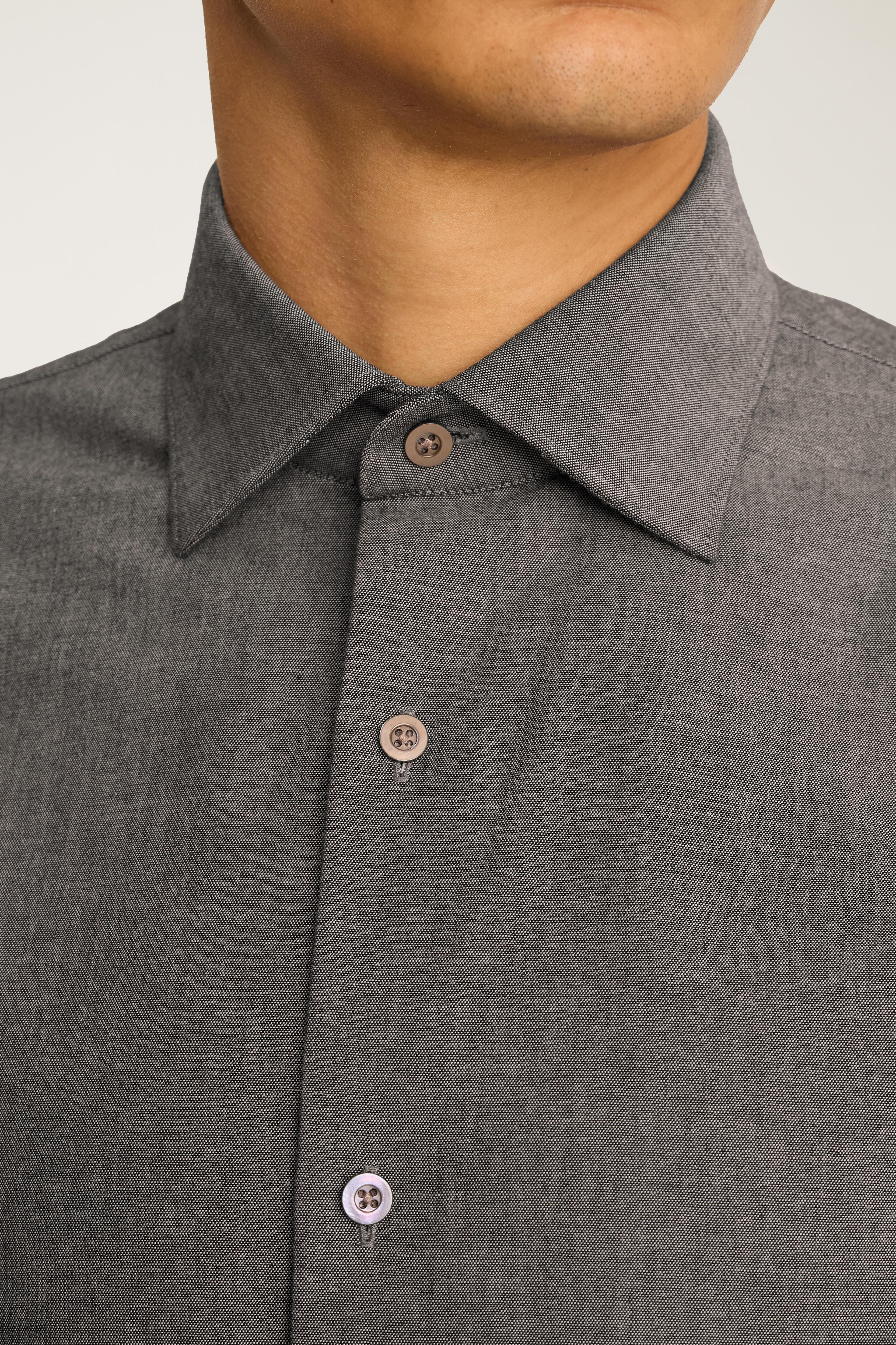 Jetsetter Stretch Dress Shirt Product Image