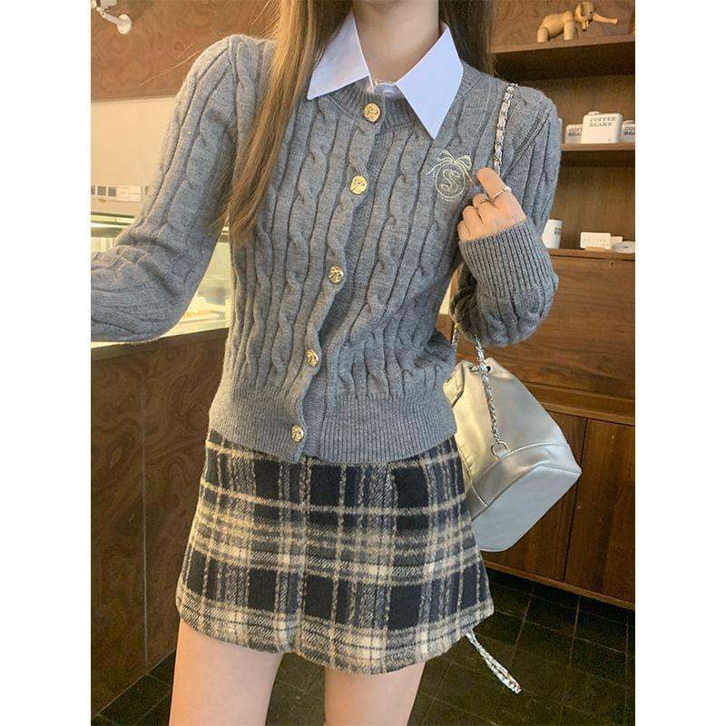 Crew Neck Embroidered Cable Knit Button-Up Crop Cardigan Product Image