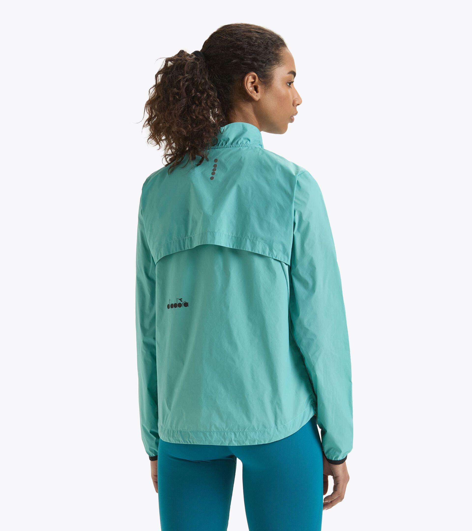 L. PACKABLE WIND JACKET Product Image