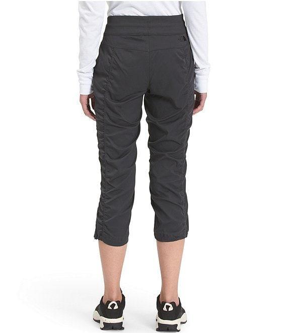 The North Face Aphrodite 2.0 Water Resistant Drawstring Capri Pants Product Image