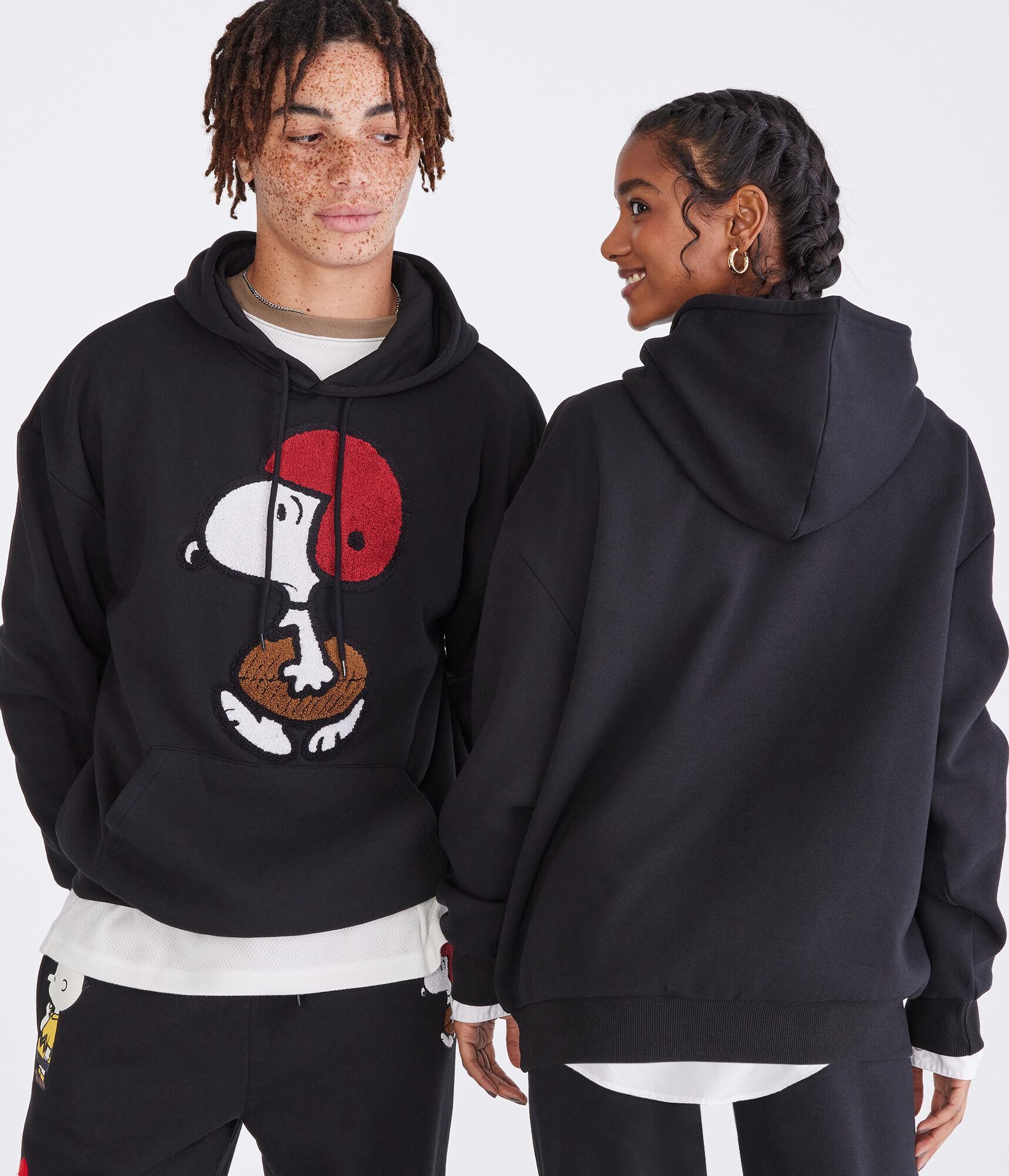 Peanuts® | Aéropostale Snoopy Football Pullover Hoodie Product Image