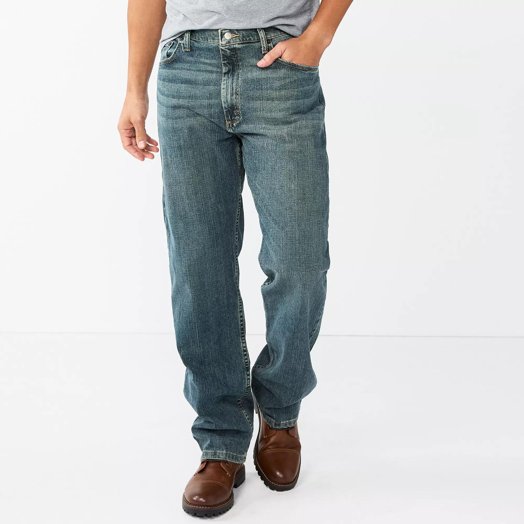 Men's Wrangler Relaxed-Fit Jeans, Size: 32X34, Acorn Product Image