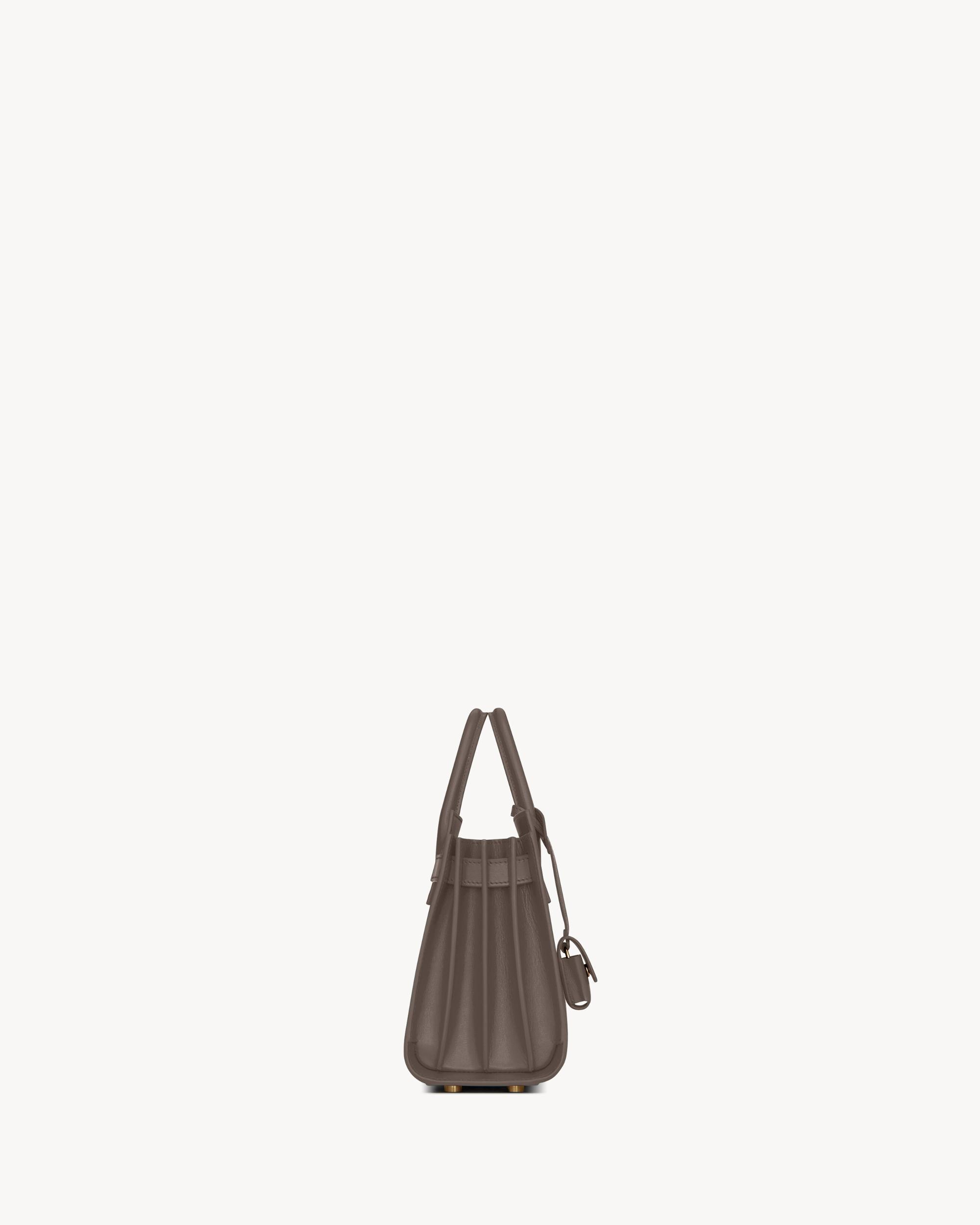 SAC DE JOUR in patent leather - nano Product Image