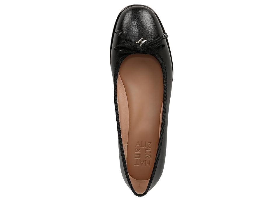 Naturalizer Essential Leather) Women's Flat Shoes Product Image