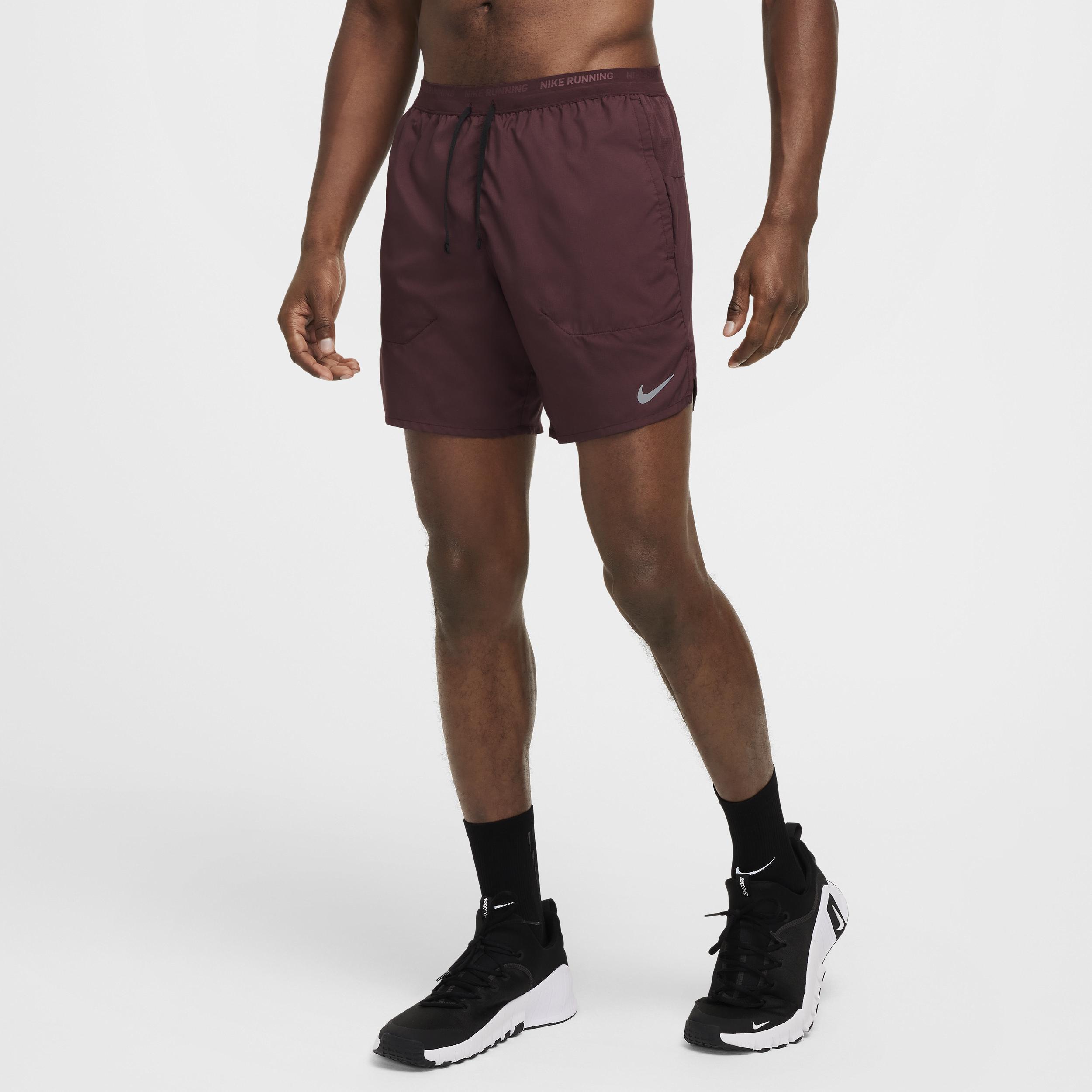 Nike Men's Stride Dri-FIT 7" Brief-Lined Running Shorts Product Image