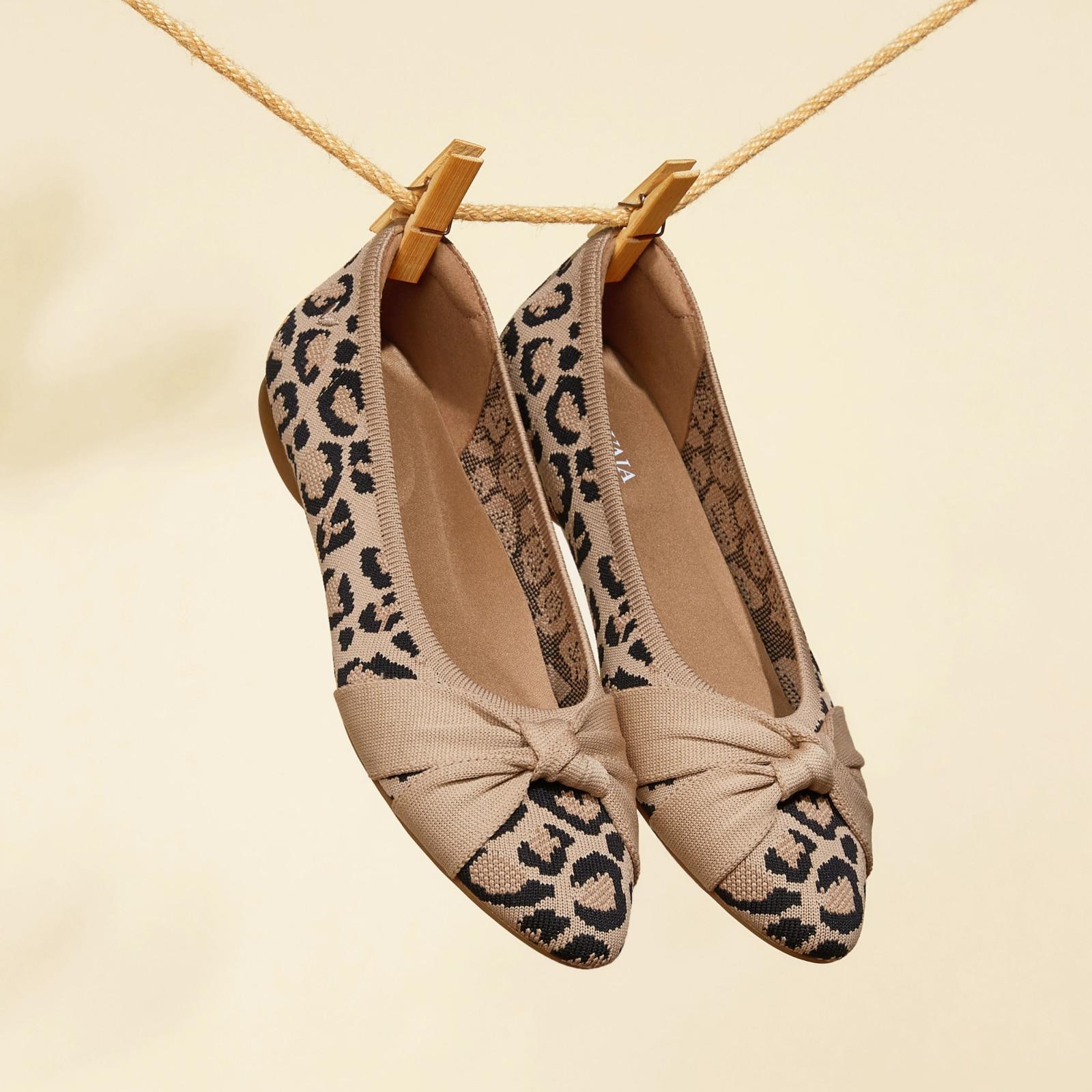 Almond-Toe Knotted Flats (Bibi) Product Image