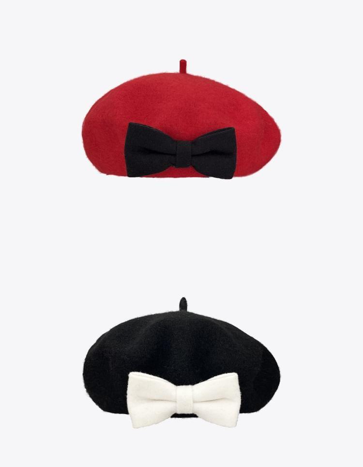 Bow Beret Hat Product Image