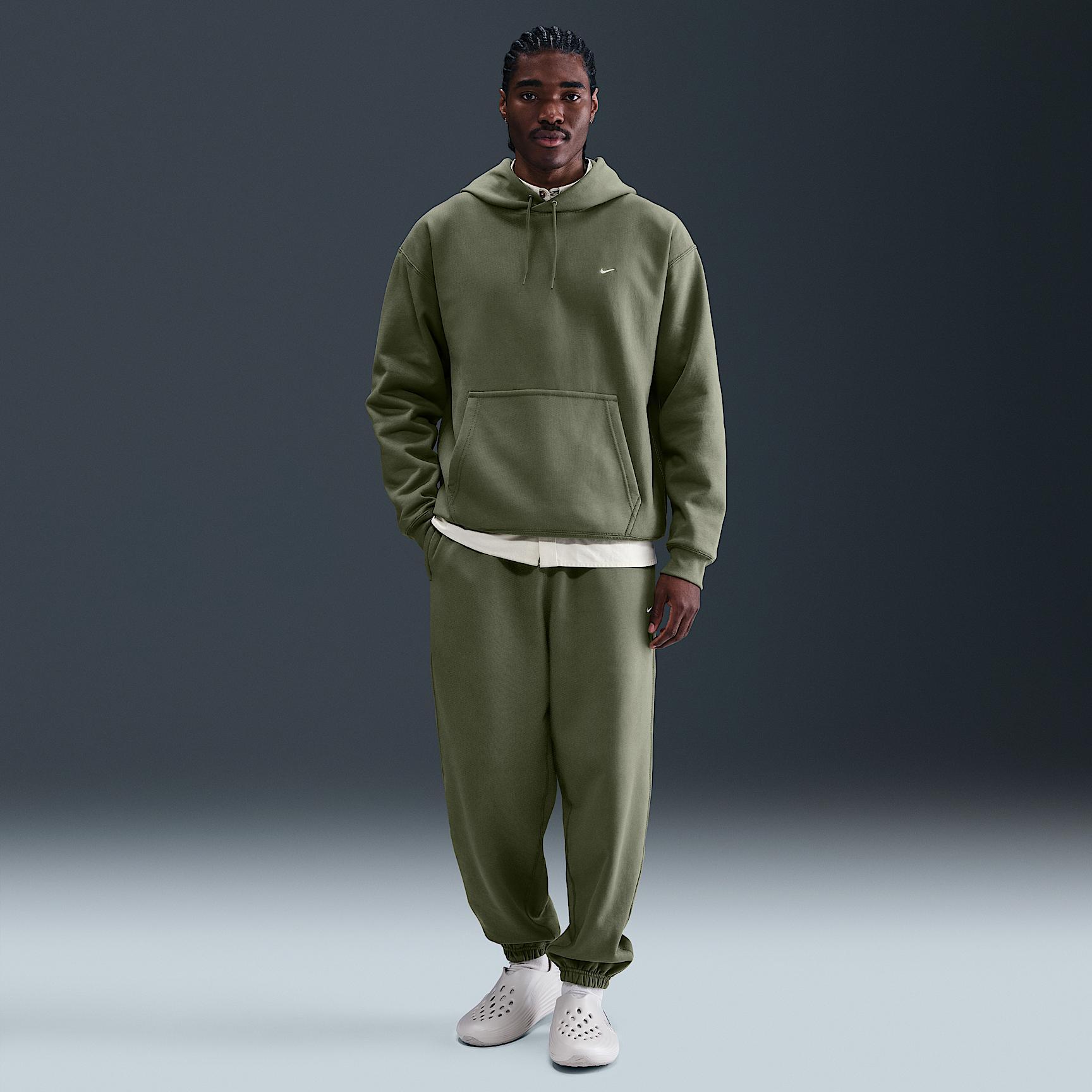 Nike Mens Solo Swoosh Pullover Hoodie | HV1082-010 Product Image