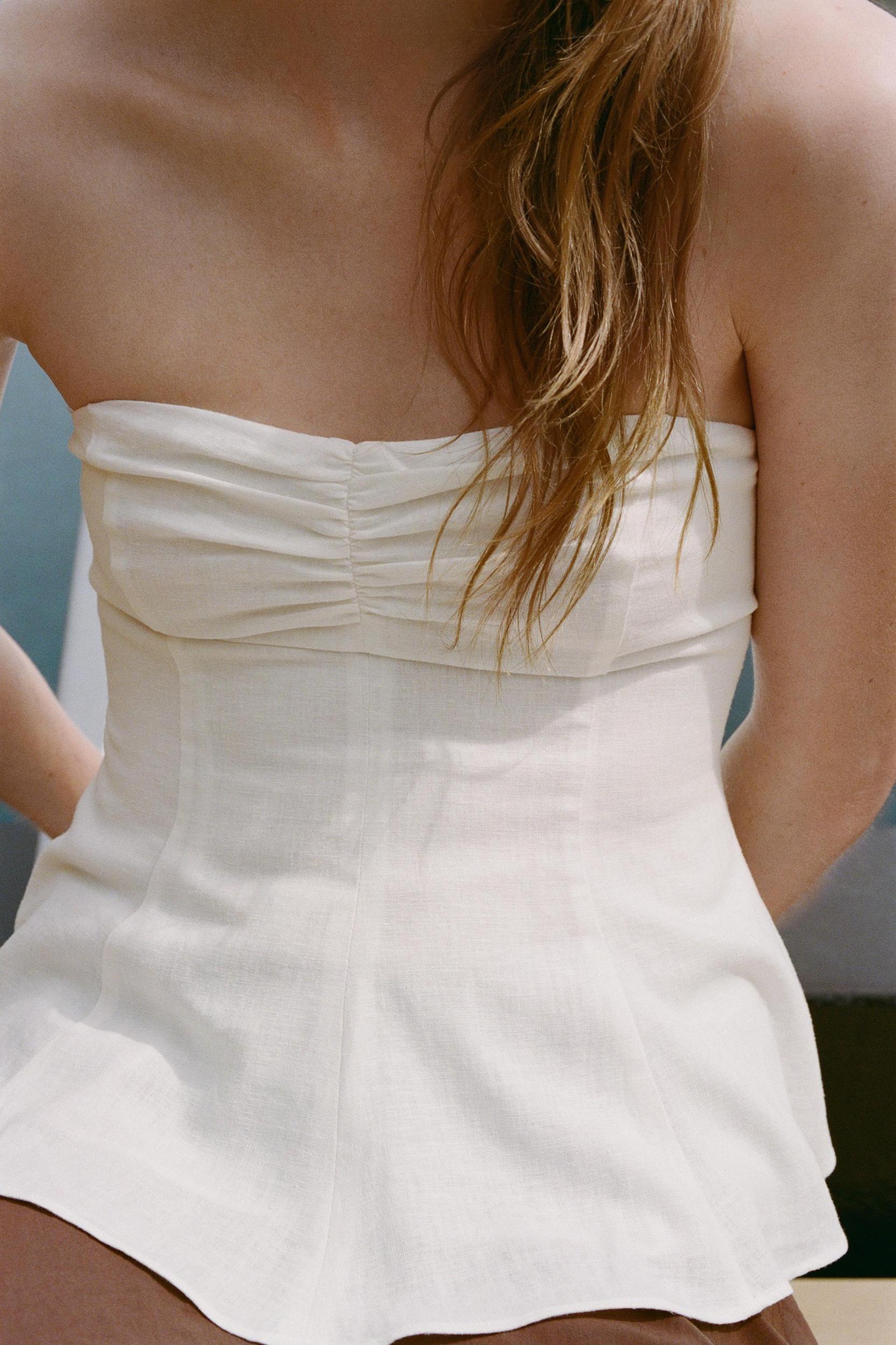 STRAPLESS LINEN TOP Product Image