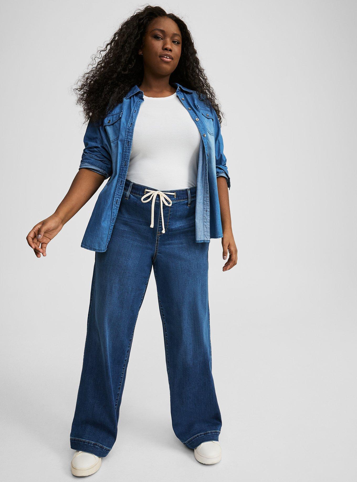 Weekend Mid-Rise Wide Leg Jean Product Image