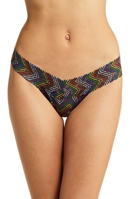 Signature Lace Low Rise Printed Thong Product Image