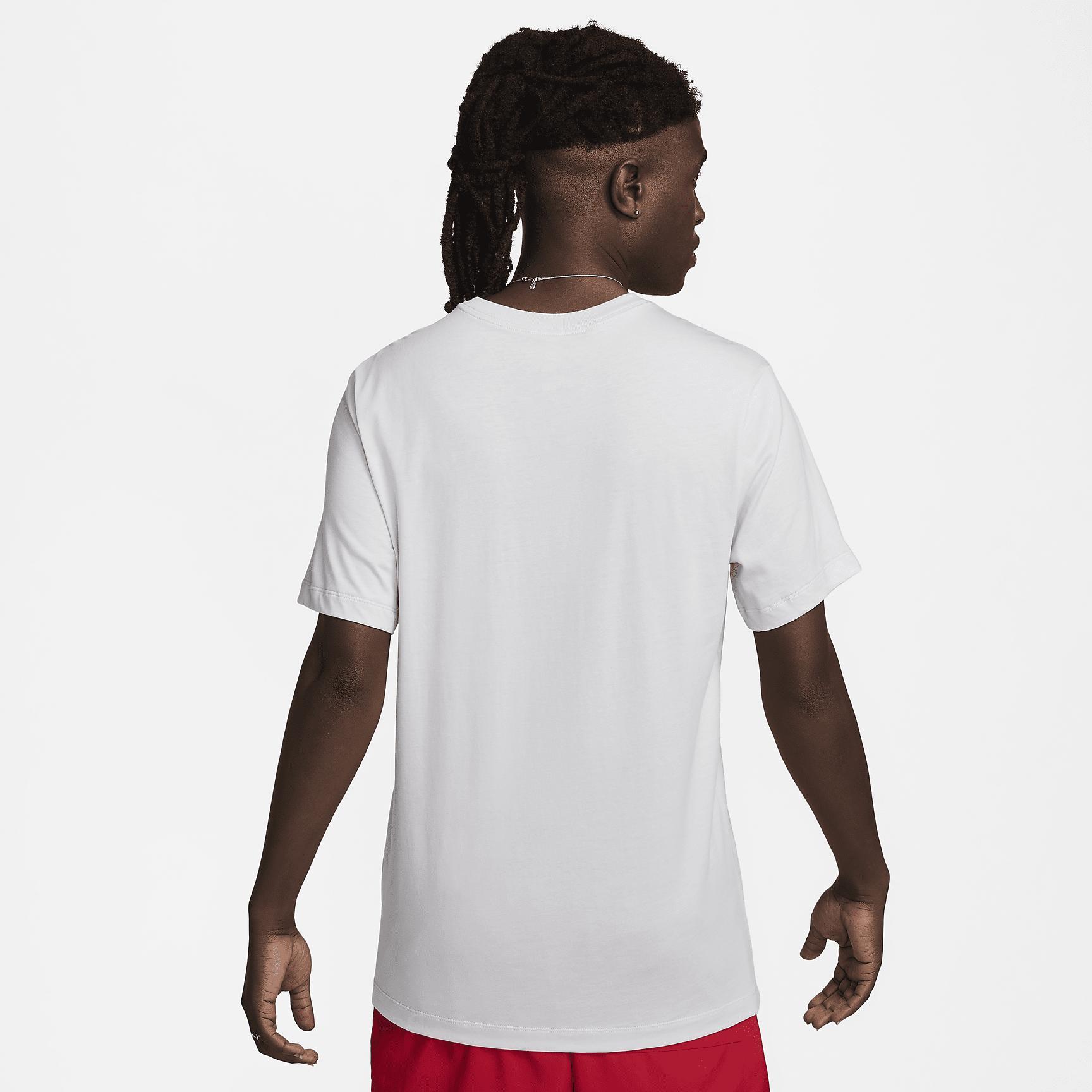 Nike Sportswear Men's T-Shirt Product Image