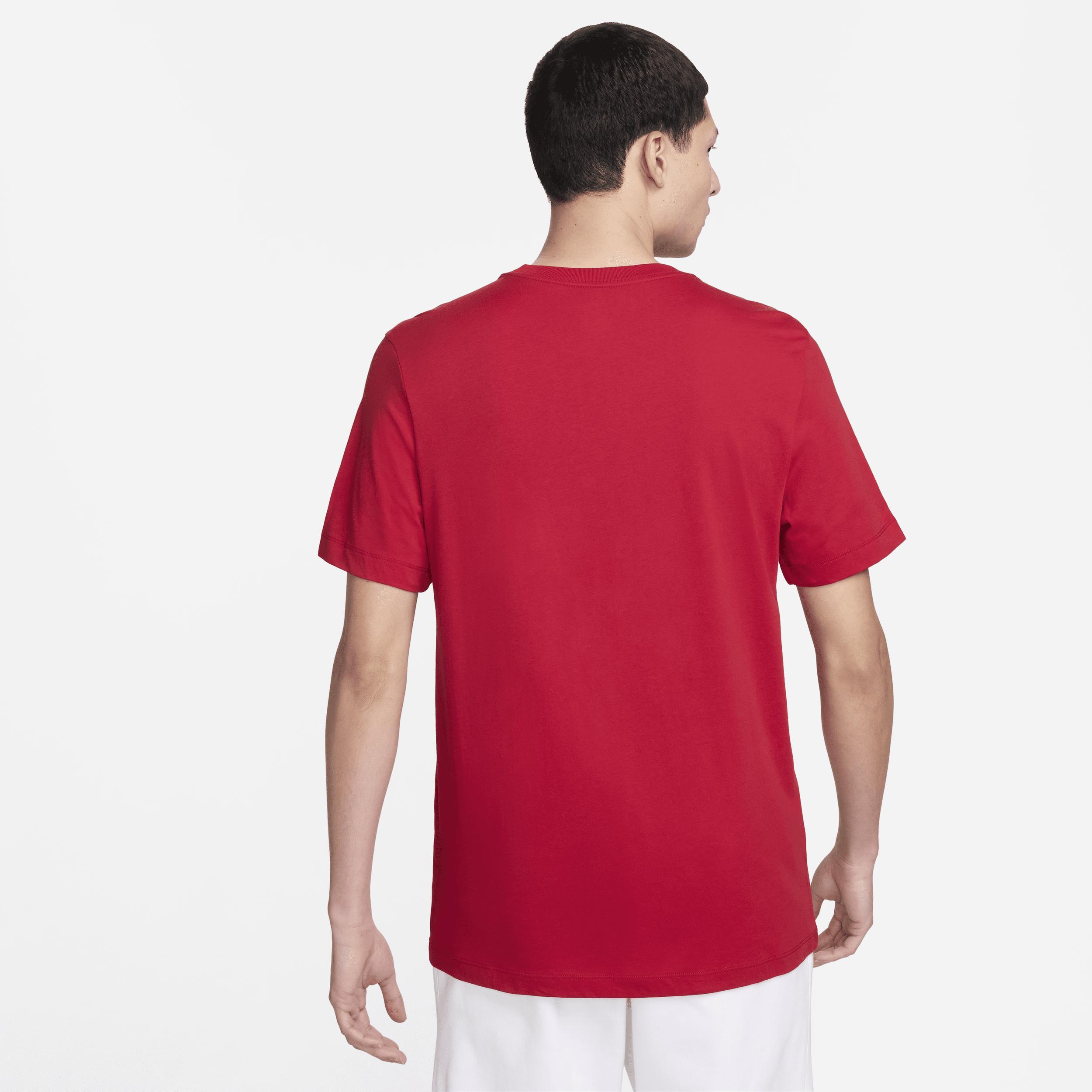 Liverpool FC Essential Men's Nike Soccer T-Shirt Product Image