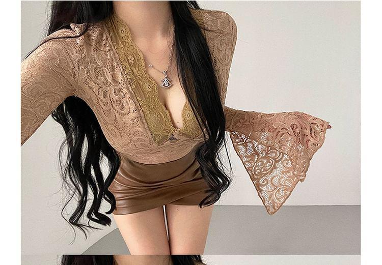 Bell Sleeve V-Neck Plain Lace Top Product Image