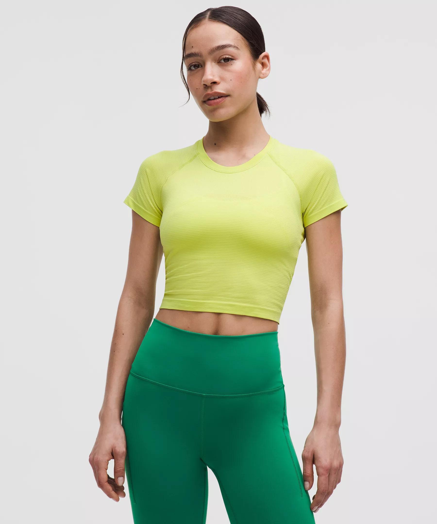 Swiftly Tech Cropped Short-Sleeve Shirt 2.0 Product Image