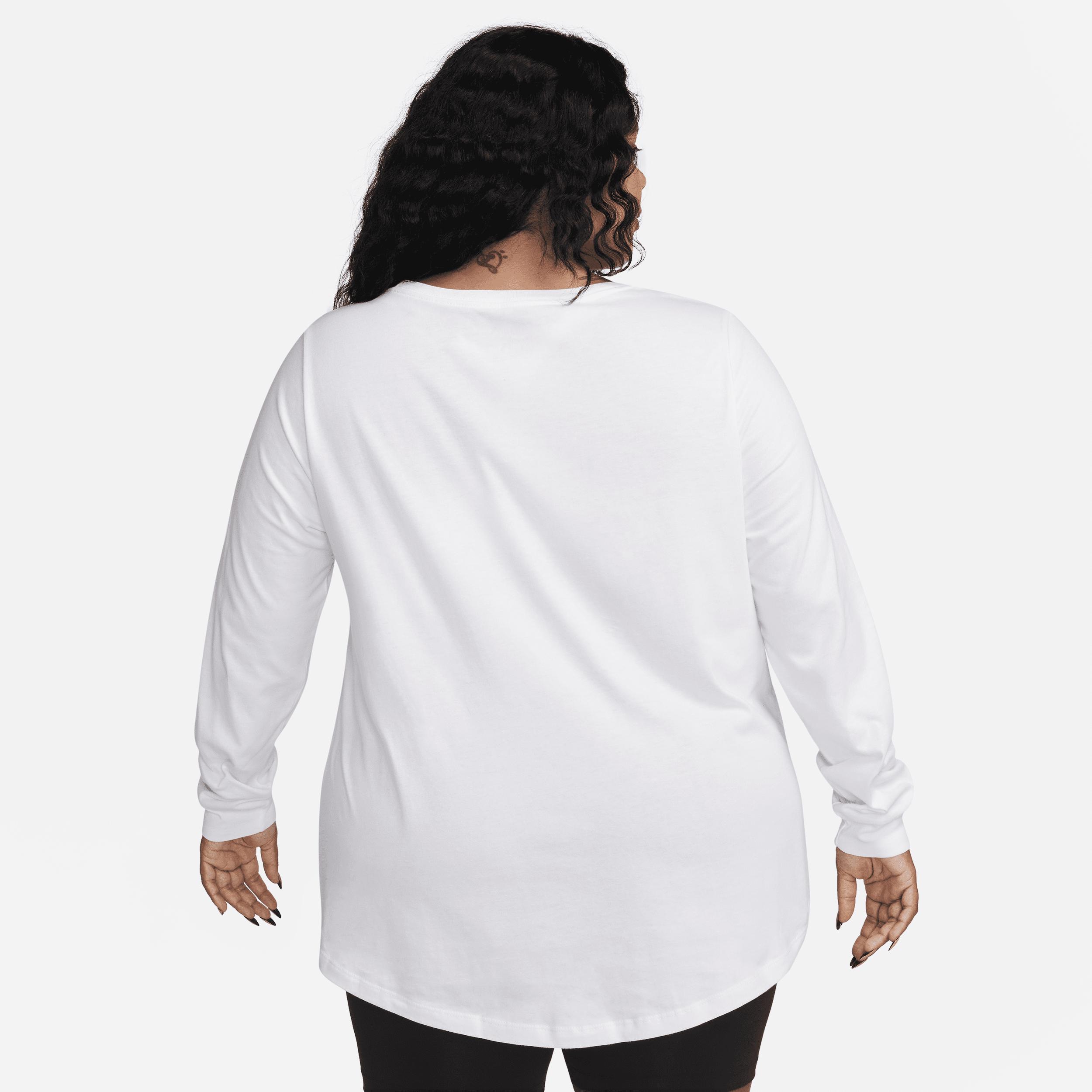 Women's Nike Sportswear Club Long-Sleeve T-Shirt (Plus Size) Product Image