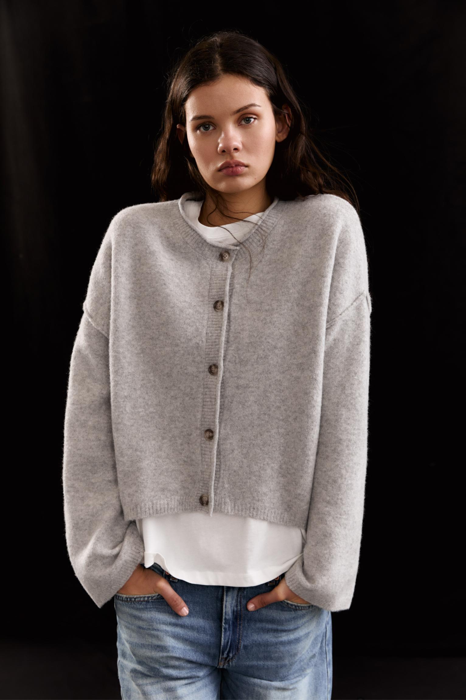 Buttoned cardigan Product Image