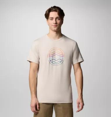 Columbia Men's Kwick Hike Graphic Short Sleeve T-Shirt- Product Image