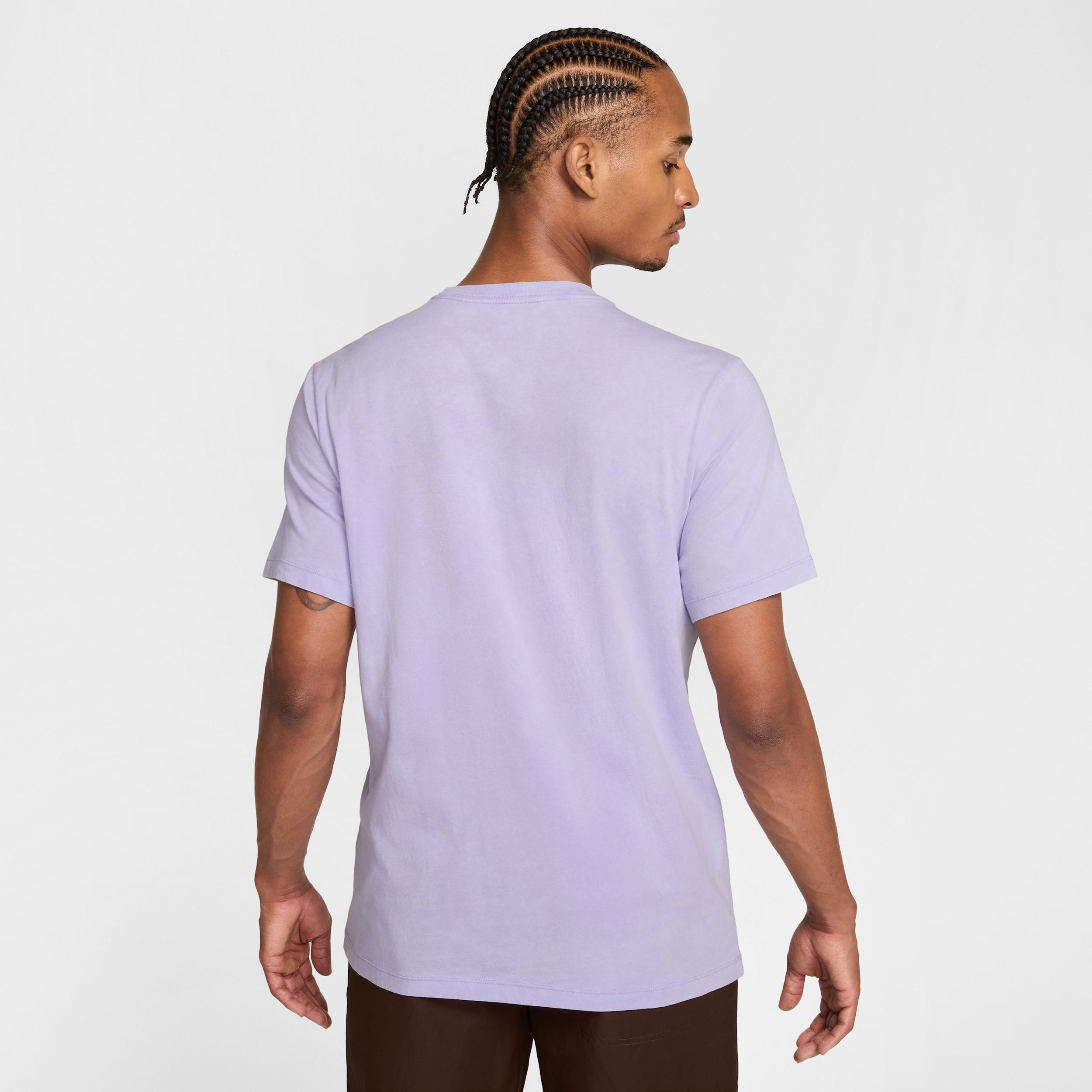 Nike Sportswear Men's T-Shirt Product Image