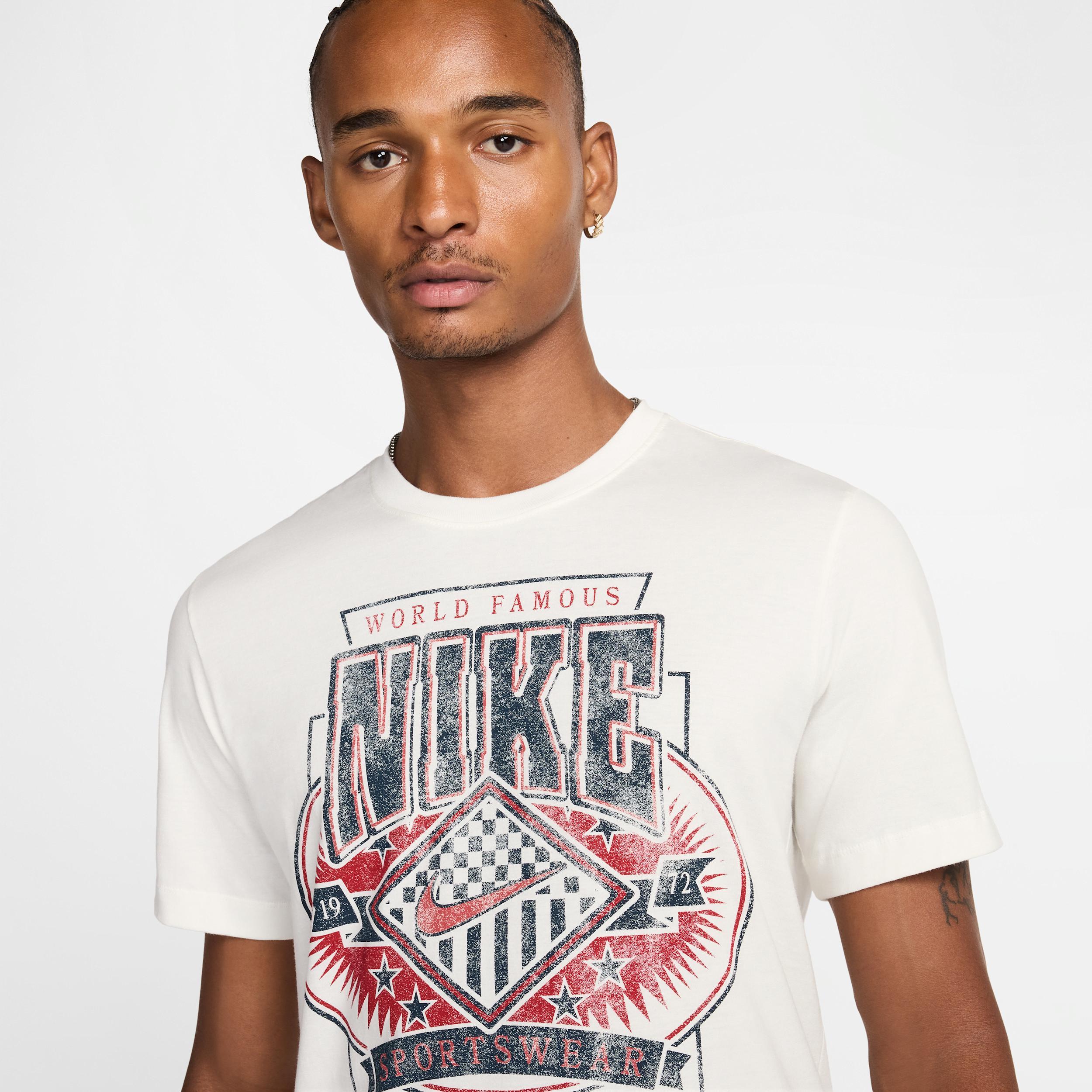 Men's Nike Sportswear Crew-Neck T-Shirt Product Image