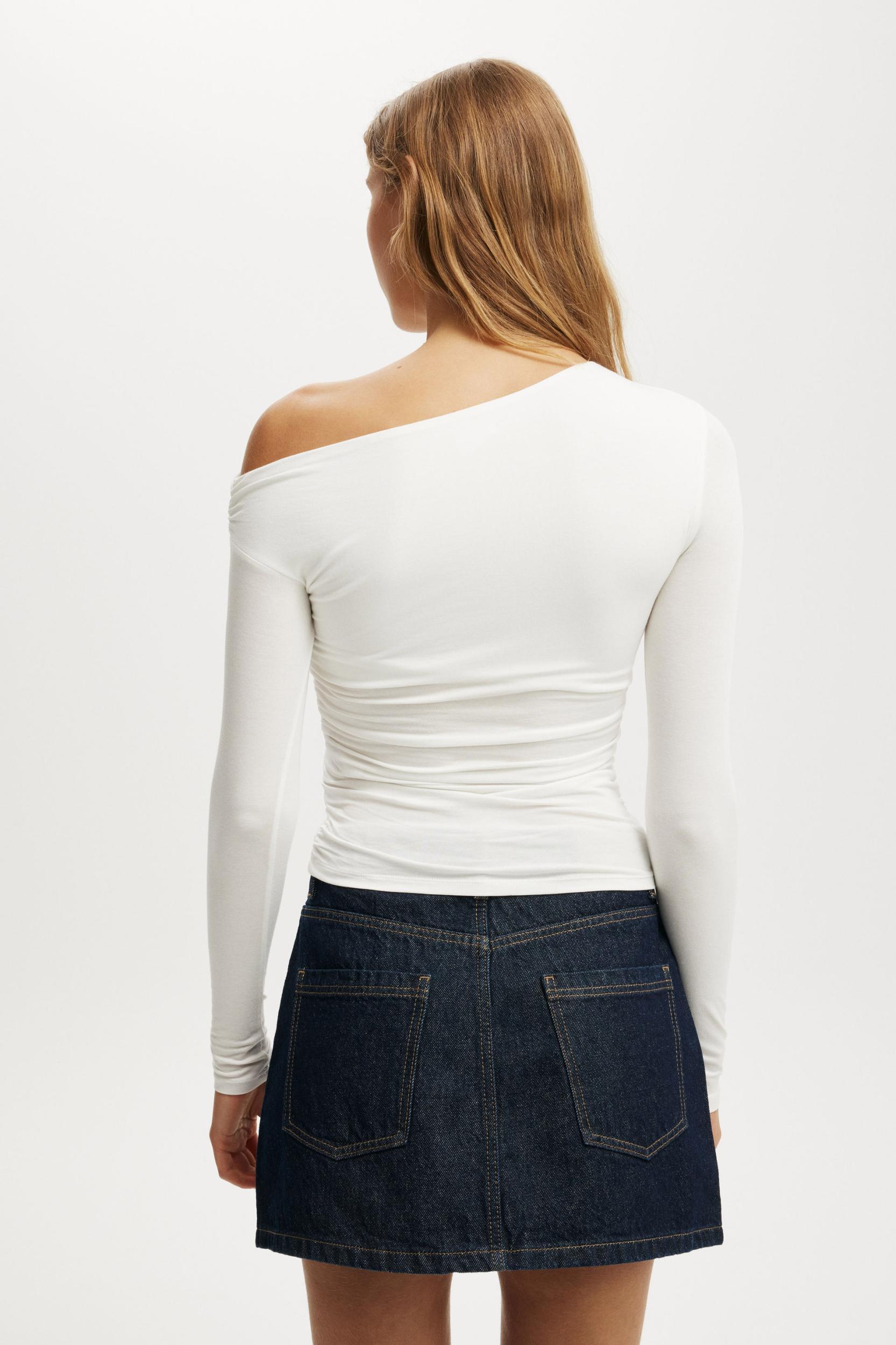 Nikki Gathered Long Sleeve Top Product Image